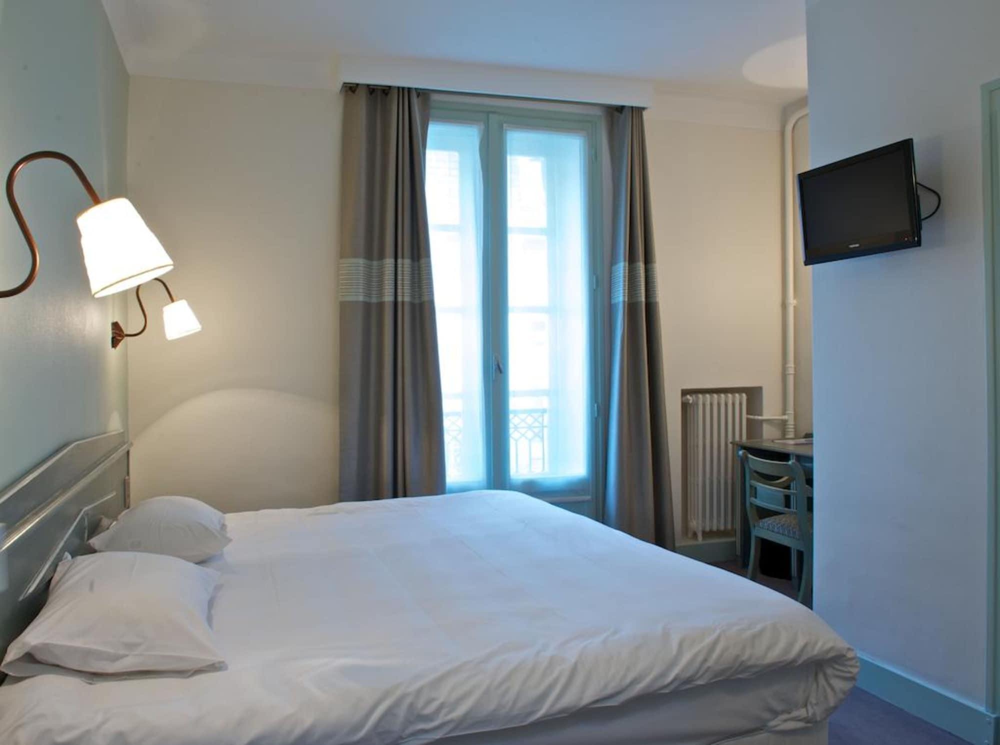 Le Roncevaux Hotel