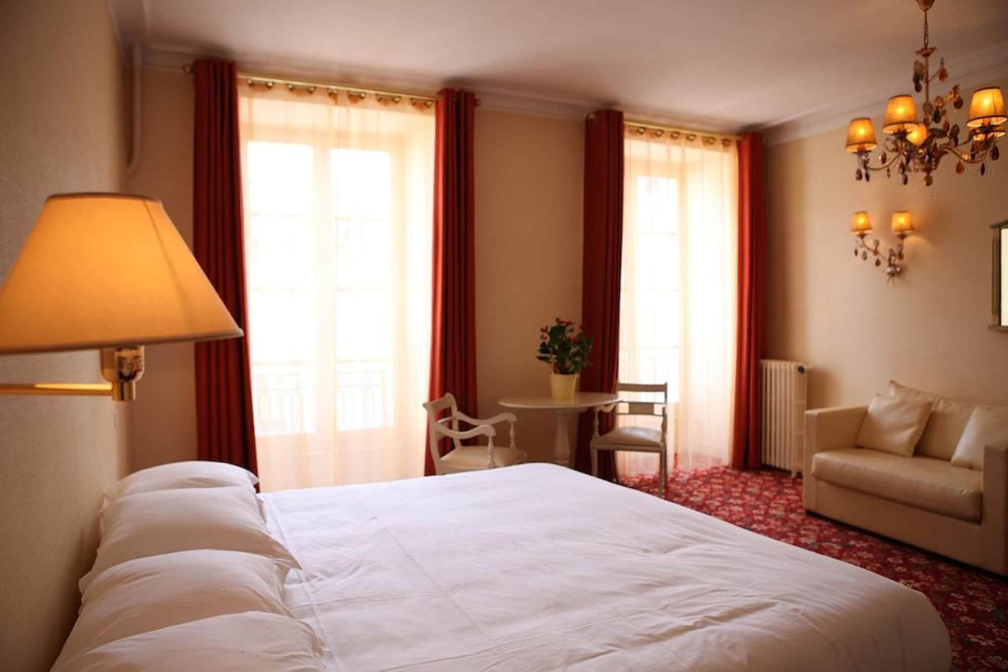 Hotel Le Roncevaux Pau