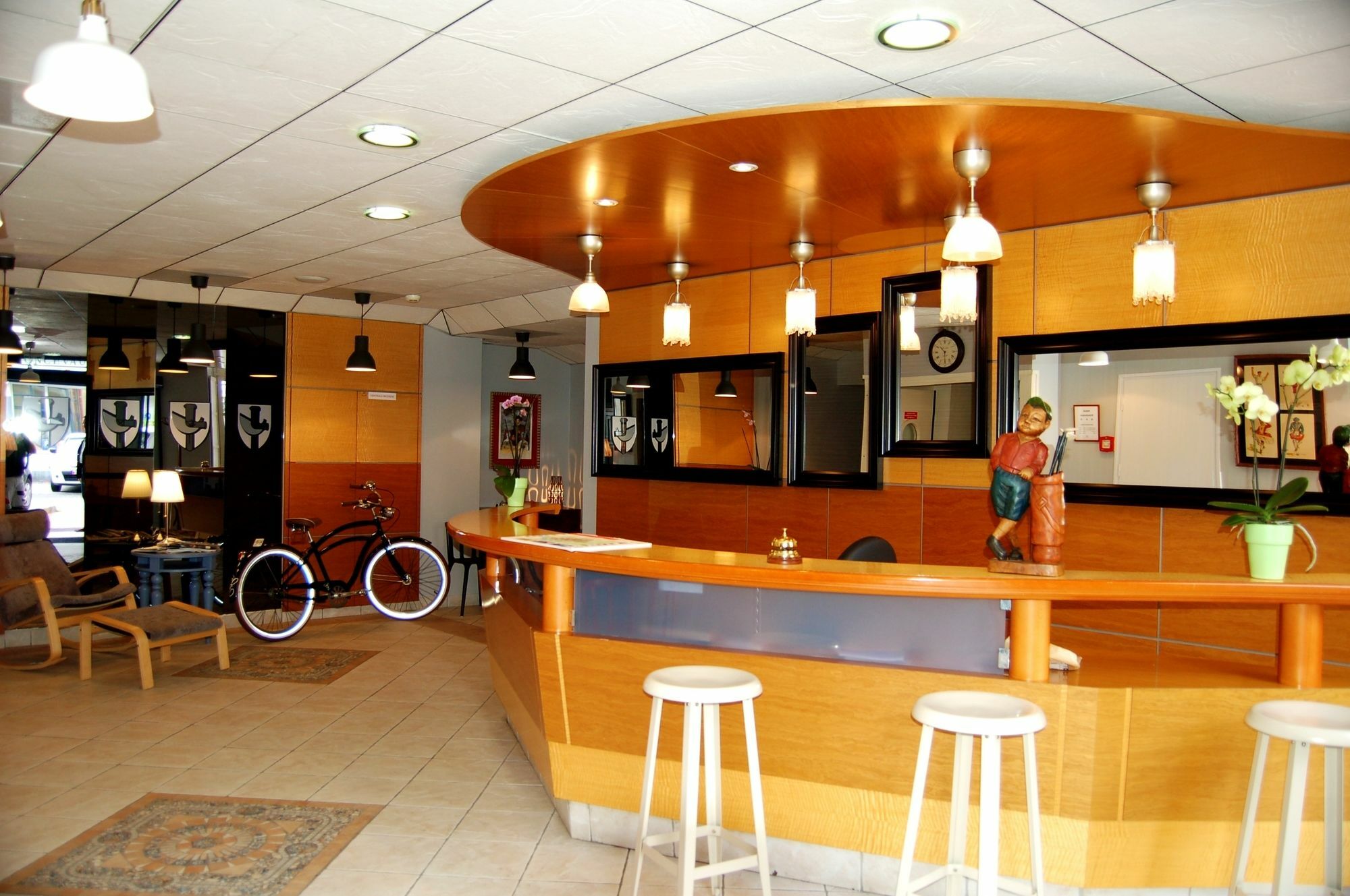 Hotel Le Roncevaux Pau